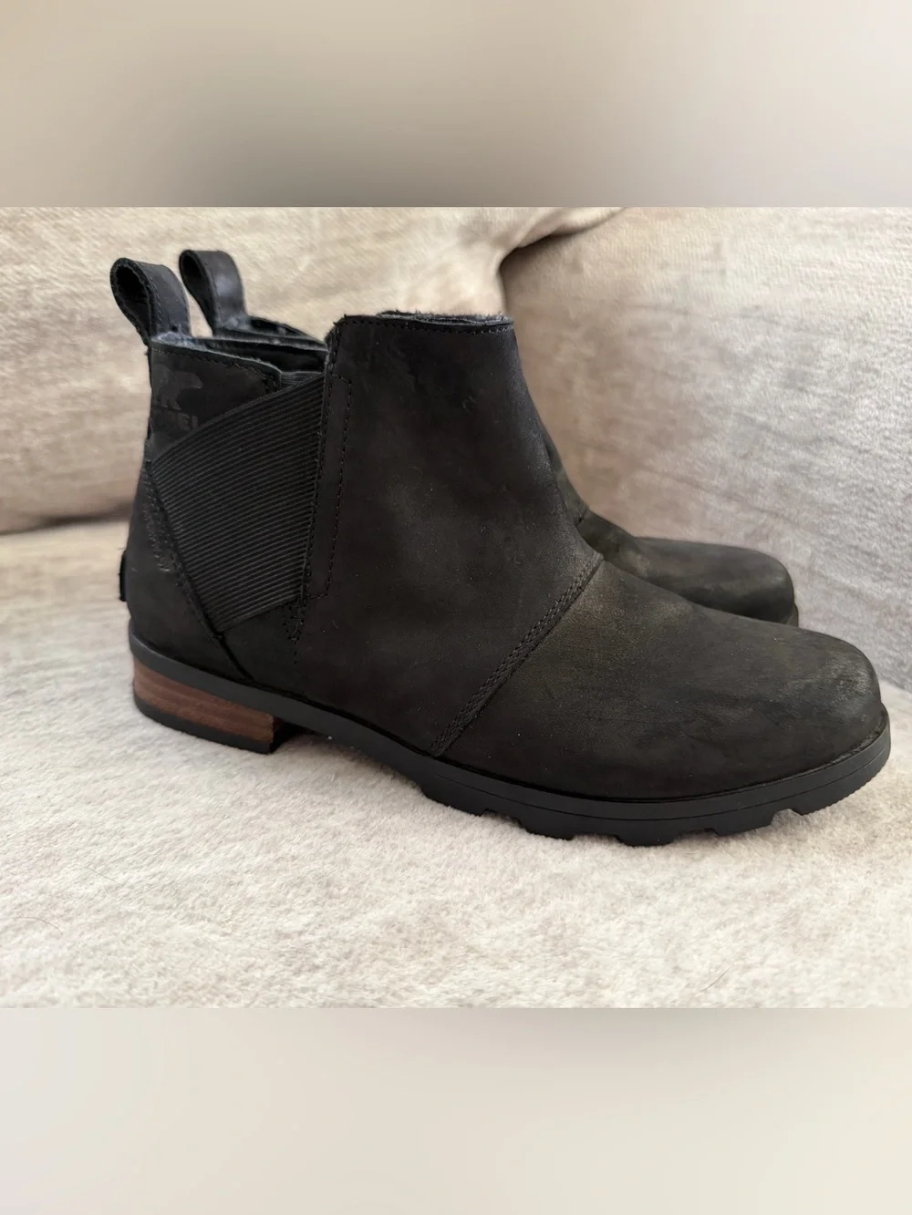 SOREL Black Leather Emilie Chelsea Style Pull On Booties Size 6.5